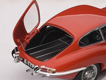 オートアート1/18 ジャガー XKRクーペ Amazon | オートアート(AUTOart) 1/18 ジャガー XK SS (グリーン